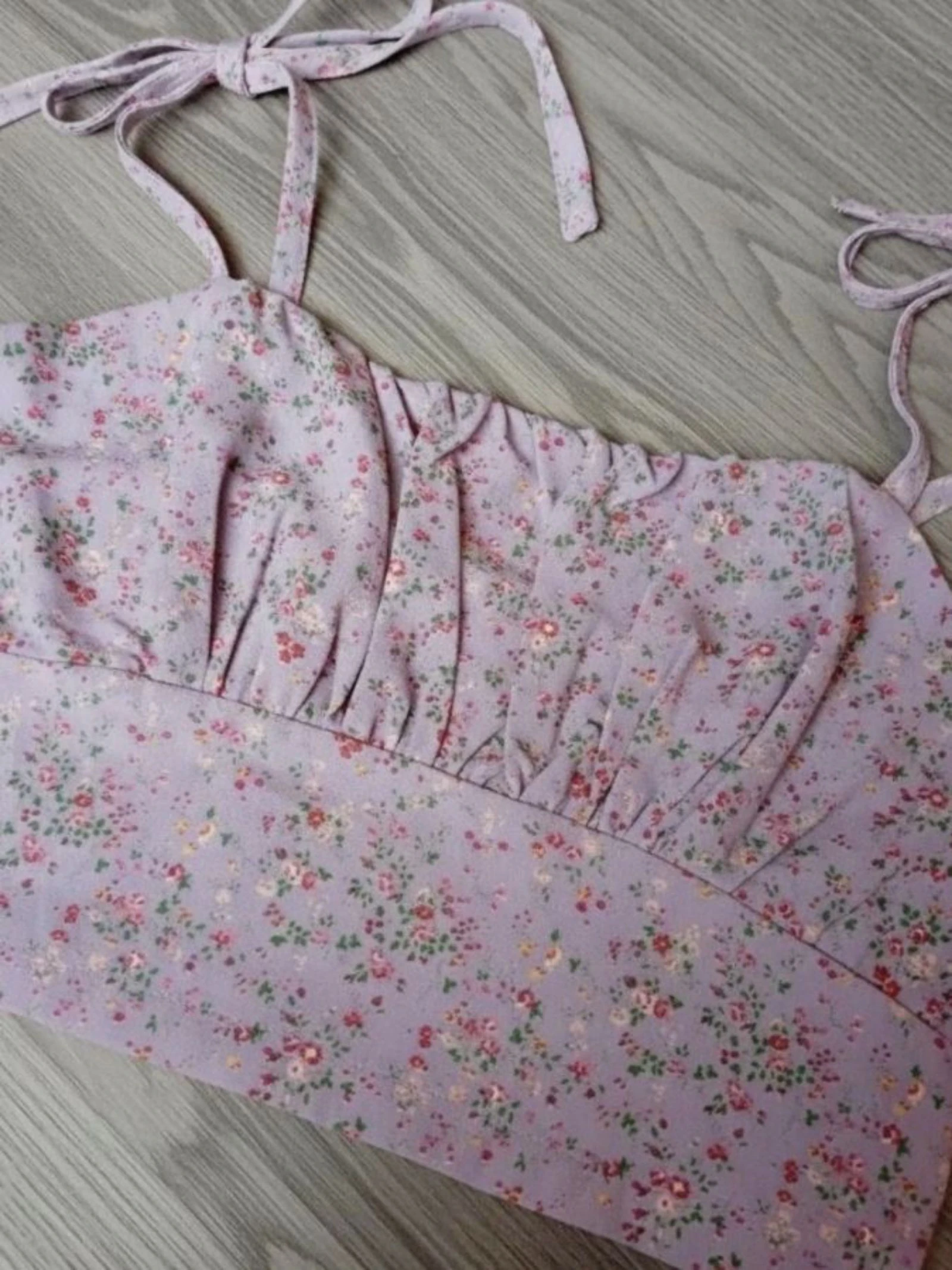 Top camisero estampado lila ditsy Coquette Fruncido en el Busto Bustier Corsé Sin Mangas Lila M – photo 3